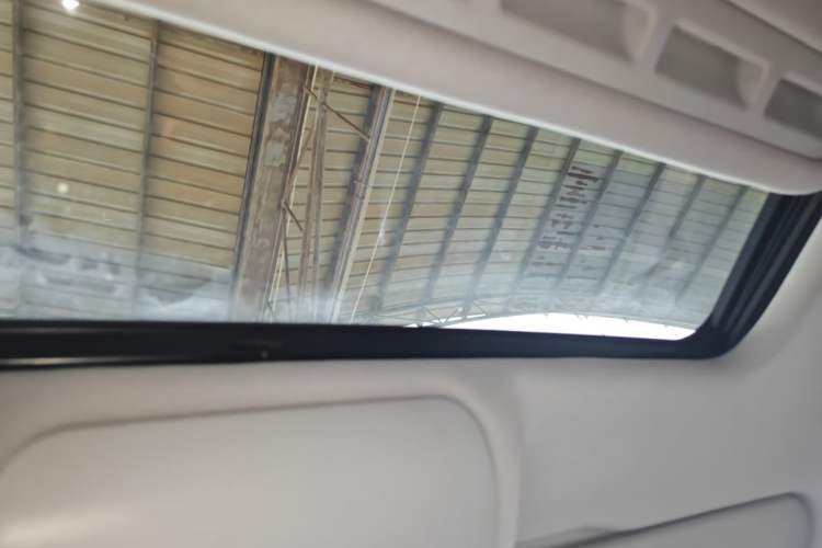 Used Volkswagen Polo 2016 1.6L Automatic Comfort Model Headliner