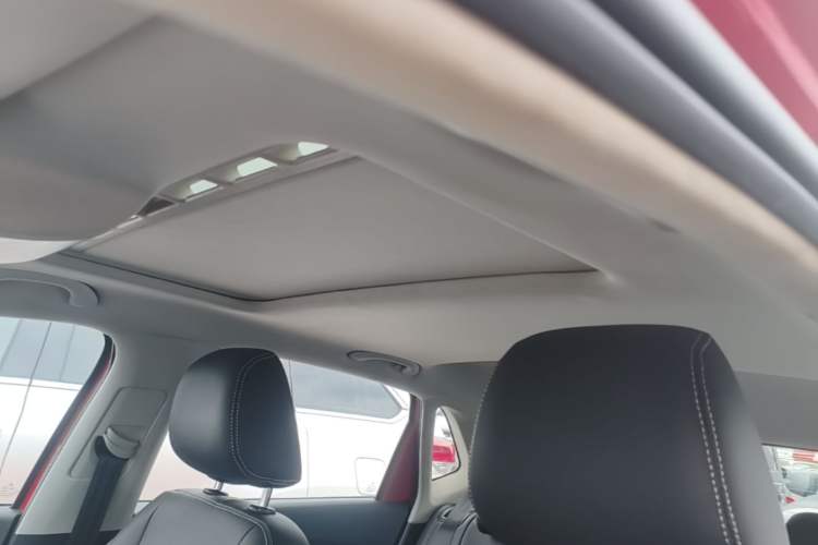 Used Volkswagen Polo 2016 1.6L Automatic Comfort Model Headliner