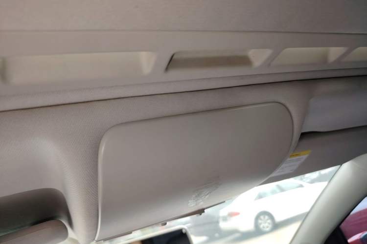 Used Volkswagen Polo 2016 1.6L Automatic Comfort Model Headliner