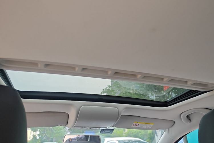 Used Volkswagen Polo 2016 1.6L Automatic Comfort Model Headliner