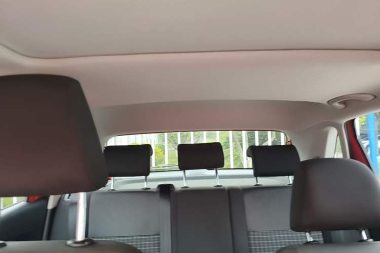 Used Volkswagen Polo 2016 1.6L Automatic Comfort Model Headliner
