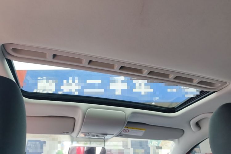 Used Volkswagen Polo 2016 1.6L Automatic Comfort Model Headliner