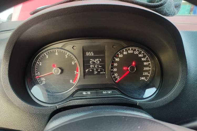 Used Volkswagen Polo 2016 1.4L Manual Fashion Model Instrument Cluster