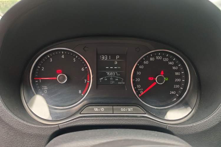 Used Volkswagen Polo 2016 1.6L Automatic Comfort Model Instrument Cluster