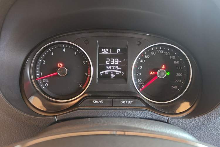 Used Volkswagen Polo 2016 1.6L Automatic Comfort Model Instrument Cluster