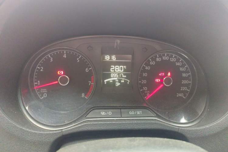 Used Volkswagen Polo 2016 1.4L Manual Fashion Model Instrument Cluster