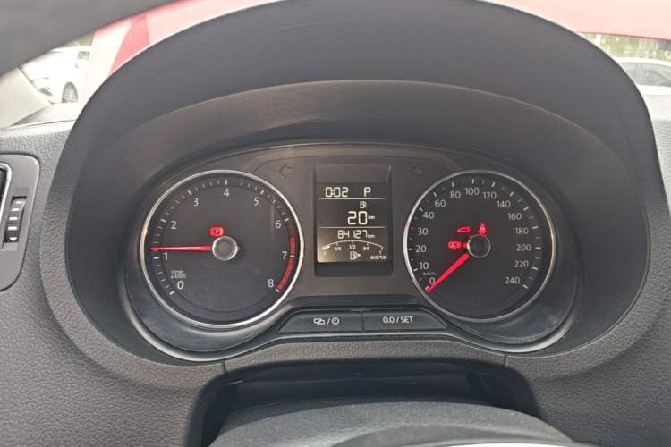 Used Volkswagen Polo 2016 1.6L Automatic Comfort Model Instrument Cluster
