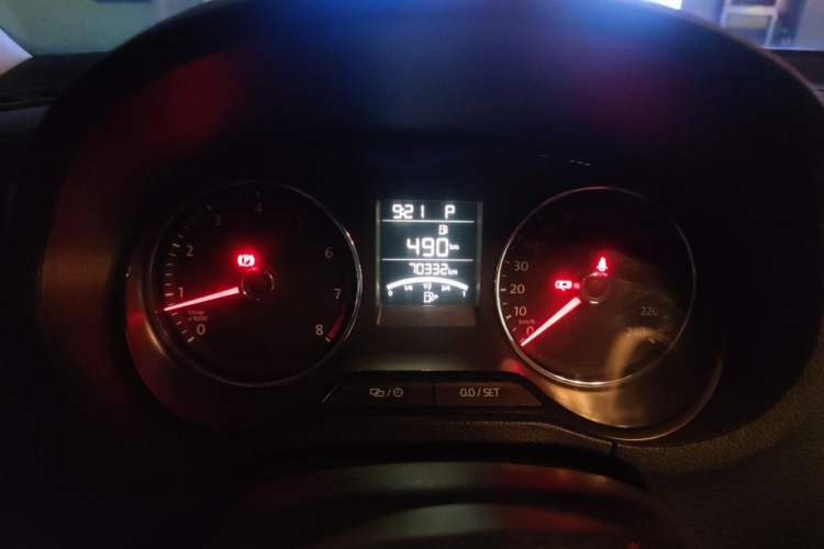 Used Volkswagen Polo 2016 1.6L Automatic Comfort Model Instrument Cluster