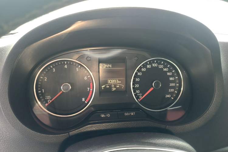 Used Volkswagen Polo 2016 1.6L Automatic Comfort Model Instrument Cluster