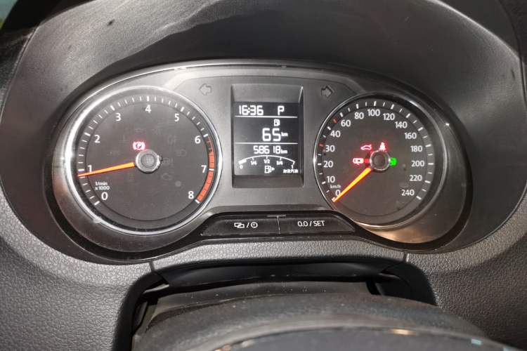 Used Volkswagen Polo 2016 1.6L Automatic Comfort Model Instrument Cluster
