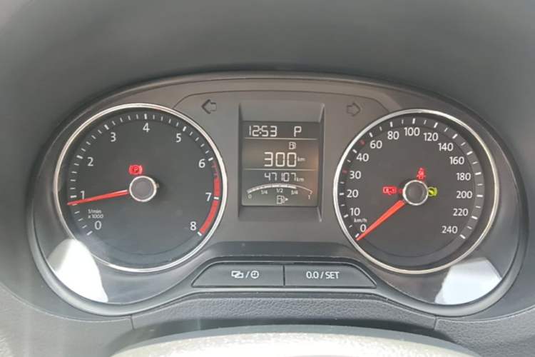 Used Volkswagen Polo 2016 1.6L Automatic Comfort Model Instrument Cluster