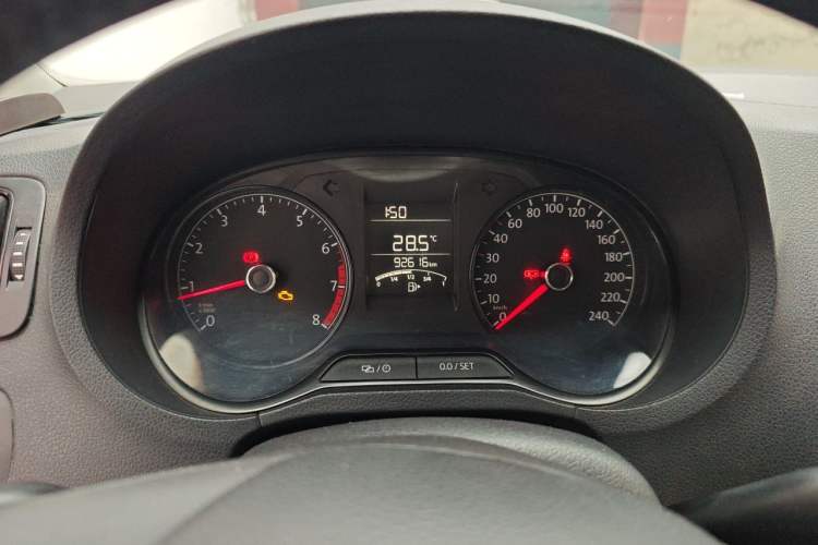 Used Volkswagen Polo 2016 1.4L Manual Fashion Model Instrument Cluster
