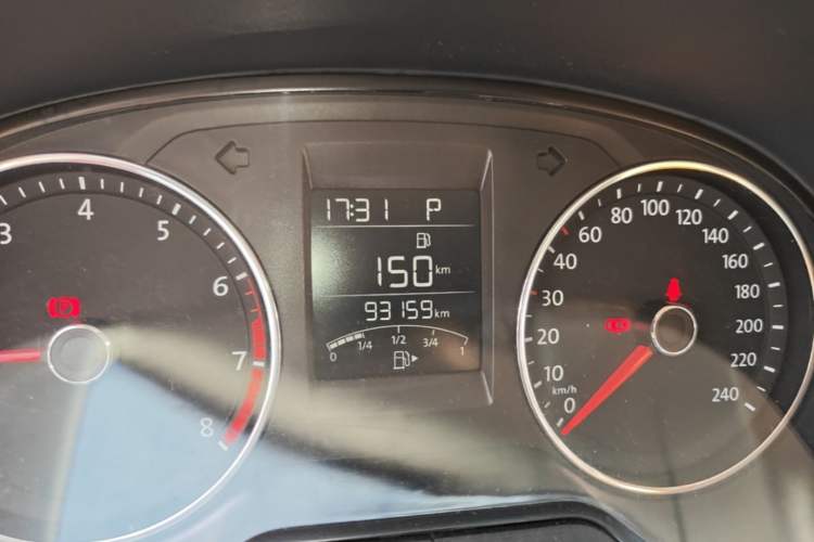 Used Volkswagen Polo 2016 1.6L Automatic Comfort Model Instrument Cluster