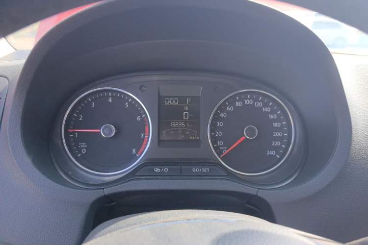 Used Volkswagen Polo 2016 1.6L Automatic Comfort Model Instrument Cluster