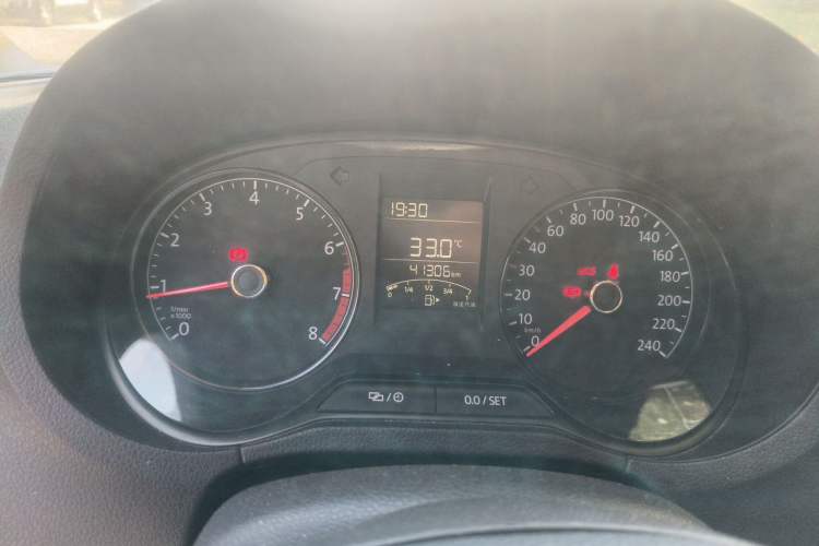 Used Volkswagen Polo 2016 1.4L Manual Fashion Model Instrument Cluster