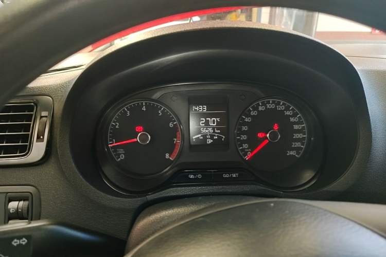 Used Volkswagen Polo 2016 1.4L Manual Fashion Model Instrument Cluster