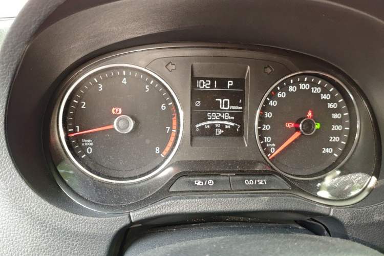 Used Volkswagen Polo 2016 1.6L Automatic Comfort Model Instrument Cluster