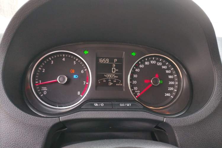 Used Volkswagen Polo 2016 1.6L Automatic Comfort Model Instrument Cluster