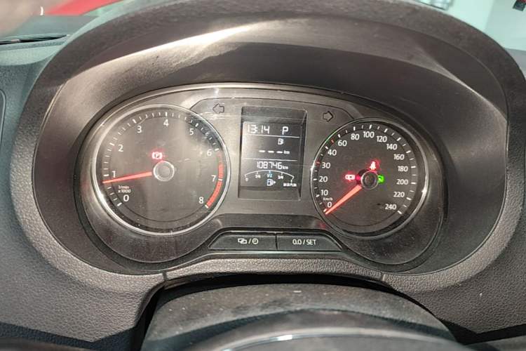 Used Volkswagen Polo 2016 1.6L Automatic Comfort Model Instrument Cluster