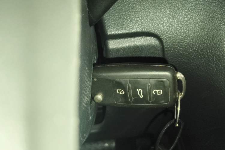 Used Volkswagen Polo 2016 1.4L Automatic Trendy Model Interior 1
