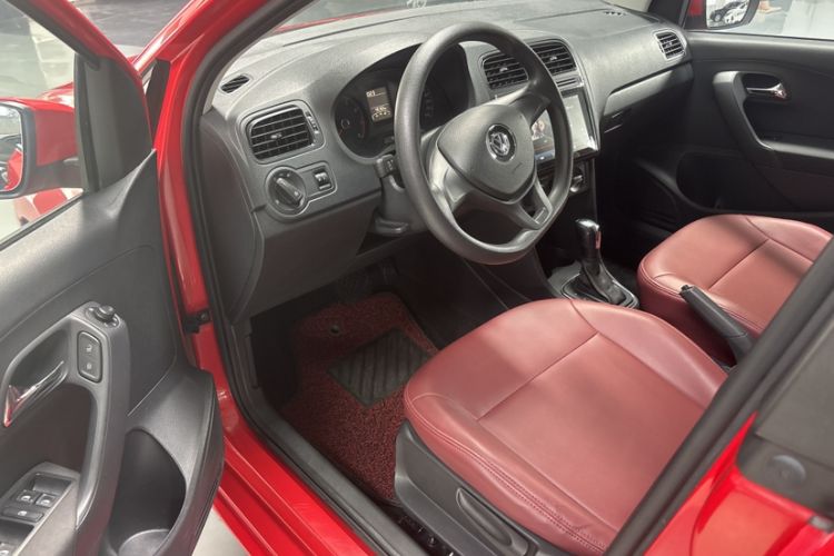 Used Volkswagen Polo 2016 1.4L Automatic Trendy Model Interior 4