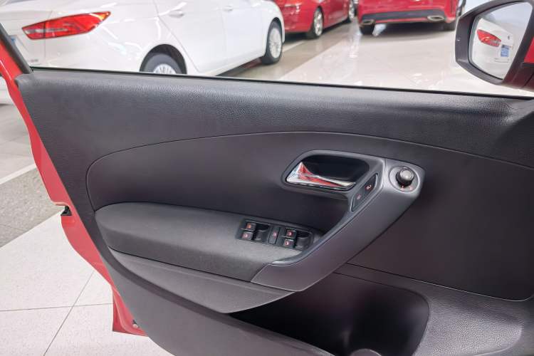 Used Volkswagen Polo 2016 1.4L Automatic Trendy Model Interior 8