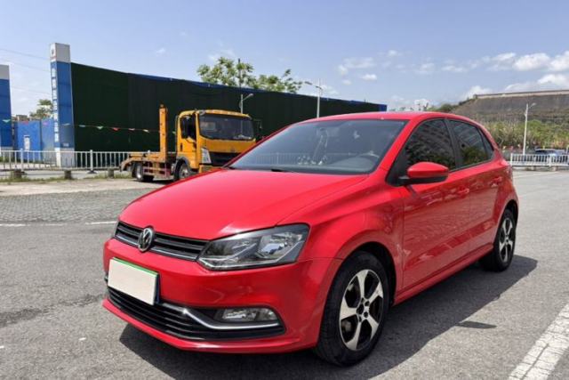Used Volkswagen Polo 2016 1.6L Automatic Comfort Model