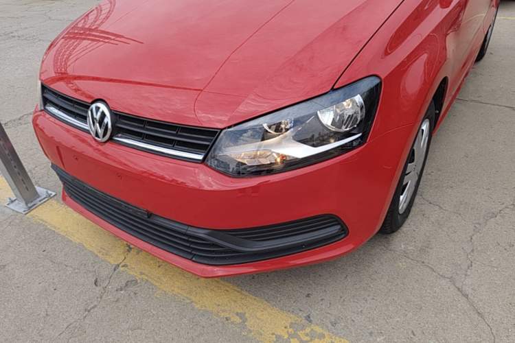Used Volkswagen Polo 2016 1.4L Automatic Trendy Model Left Front Headlight