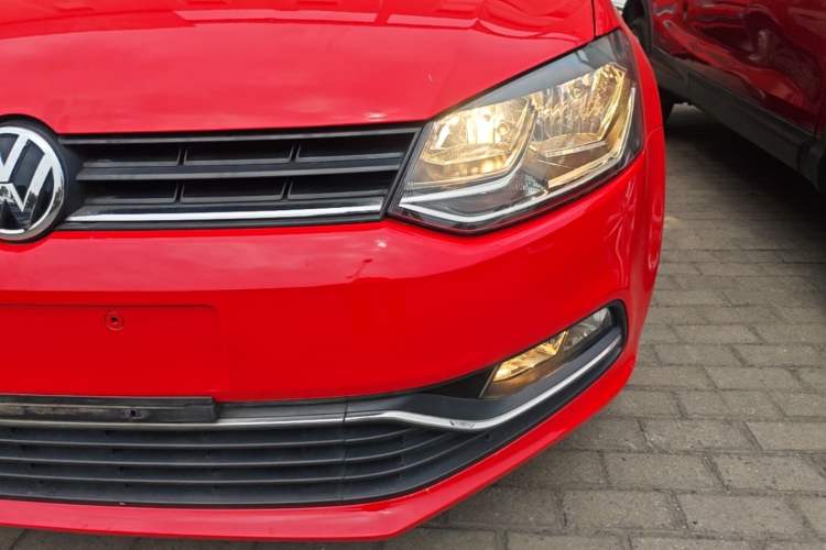 Used Volkswagen Polo 2016 1.6L Automatic Comfort Model Left Front Headlight