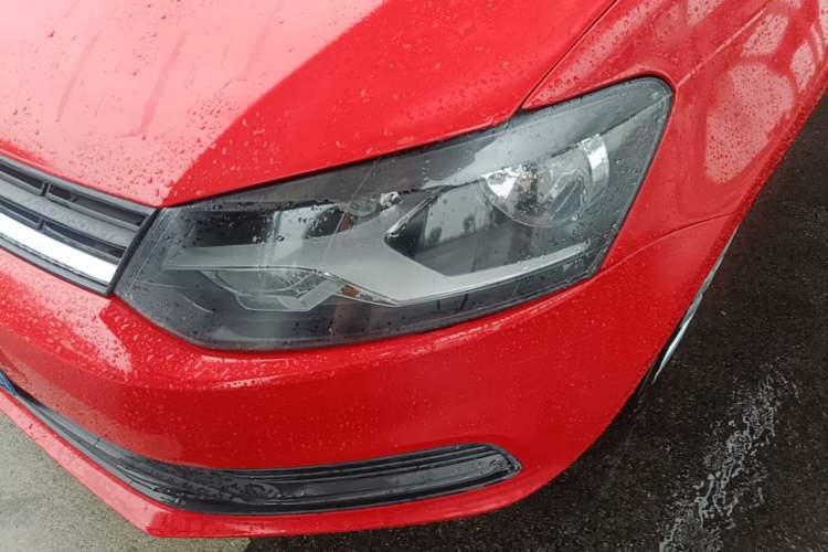 Used Volkswagen Polo 2016 1.4L Manual Fashion Model Left Front Headlight
