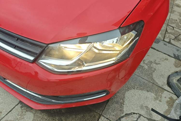 Used Volkswagen Polo 2016 1.6L Automatic Comfort Model Left Front Headlight