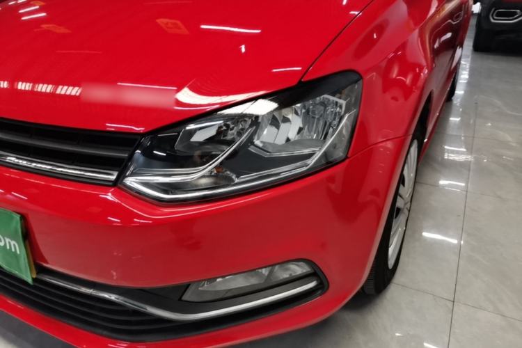 Used Volkswagen Polo 2016 1.6L Automatic Comfort Model Left Front Headlight