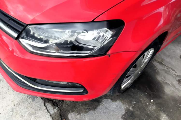Used Volkswagen Polo 2016 1.6L Automatic Comfort Model Left Front Headlight