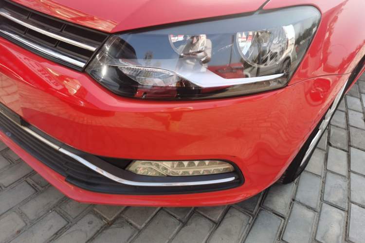Used Volkswagen Polo 2016 1.4L Automatic Trendy Model Left Front Headlight