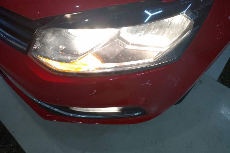 Used Volkswagen Polo 2016 1.6L Automatic Comfort Model Left Front Headlight