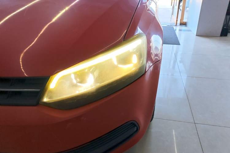 Used Volkswagen Polo 2016 1.4L Automatic Trendy Model Left Front Headlight