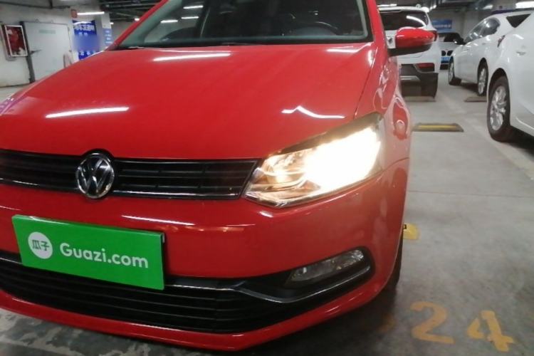 Used Volkswagen Polo 2016 1.6L Automatic Comfort Model Left Front Headlight