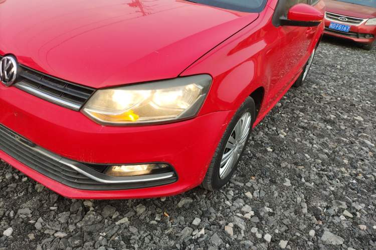 Used Volkswagen Polo 2016 1.6L Automatic Comfort Model Left Front Headlight