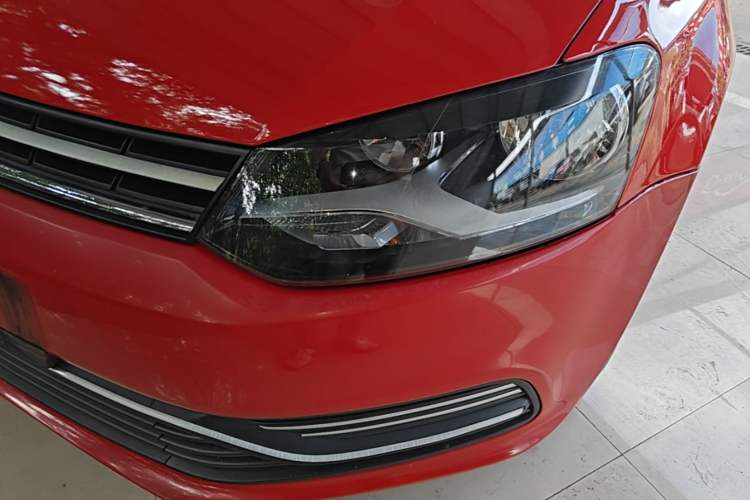 Used Volkswagen Polo 2016 1.4L Automatic Trendy Model Left Front Headlight
