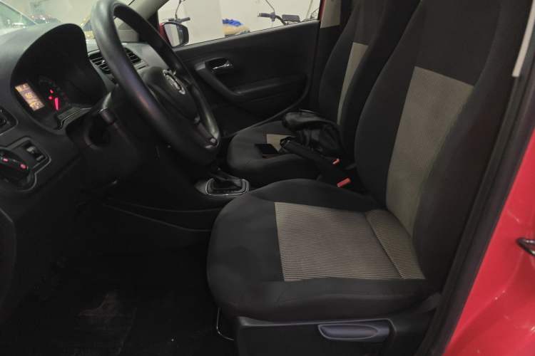 Used Volkswagen Polo 2016 1.4L Automatic Trendy Model Left Front Seat