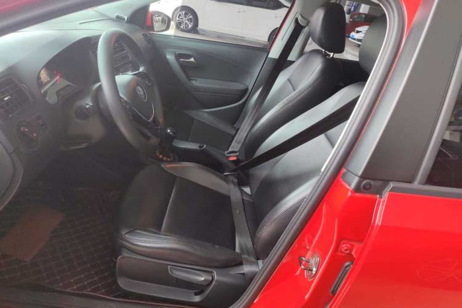 Used Volkswagen Polo 2016 1.4L Manual Fashion Model Left Front Seat