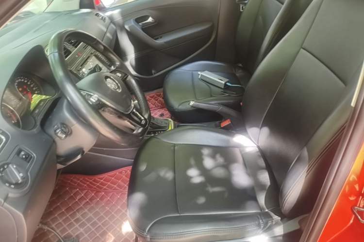 Used Volkswagen Polo 2016 1.6L Automatic Comfort Model Left Front Seat