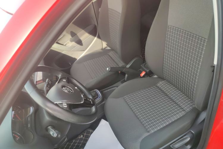 Used Volkswagen Polo 2016 1.6L Automatic Comfort Model Left Front Seat