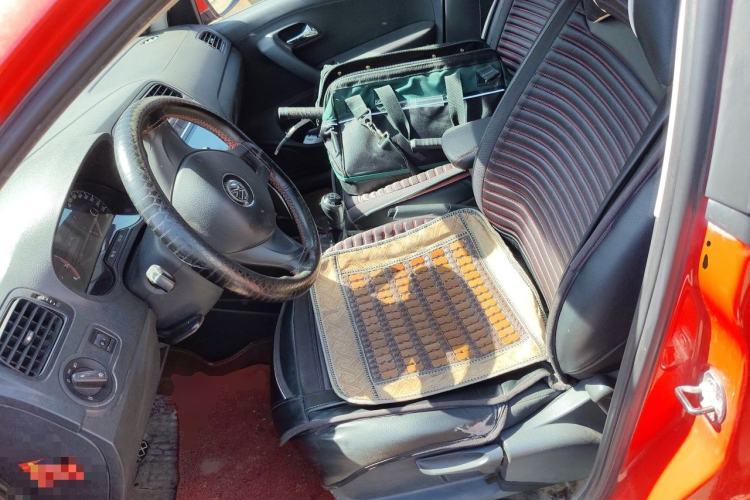 Used Volkswagen Polo 2016 1.4L Manual Fashion Model Left Front Seat