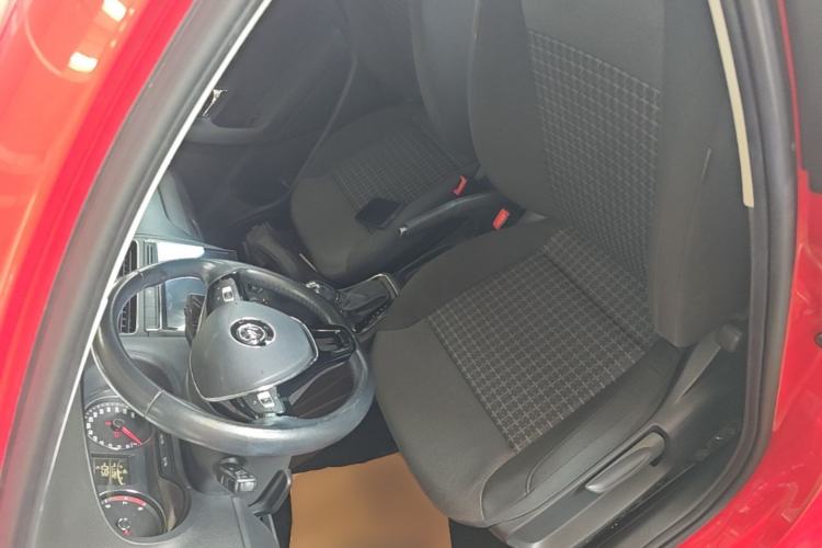 Used Volkswagen Polo 2016 1.6L Automatic Comfort Model Left Front Seat