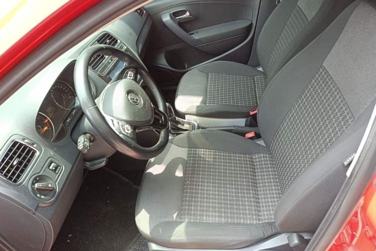 Used Volkswagen Polo 2016 1.6L Automatic Comfort Model Left Front Seat