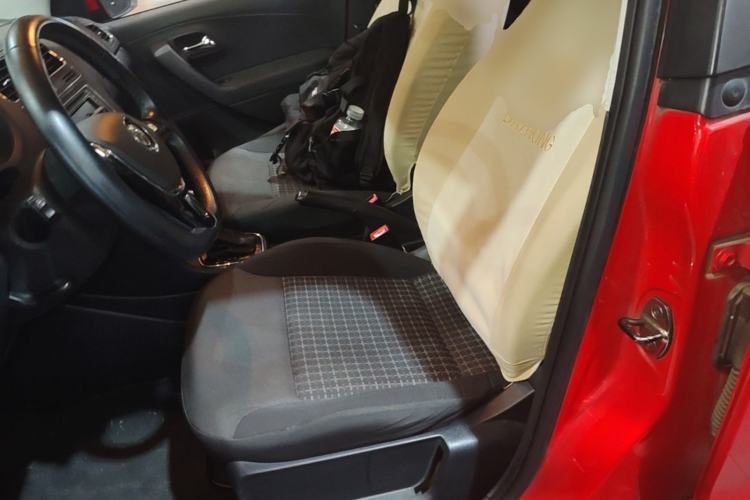 Used Volkswagen Polo 2016 1.6L Automatic Comfort Model Left Front Seat