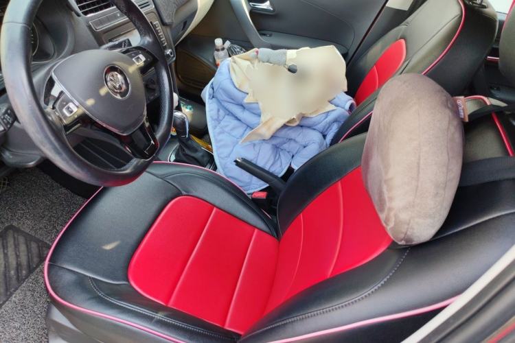 Used Volkswagen Polo 2016 1.6L Automatic Comfort Model Left Front Seat