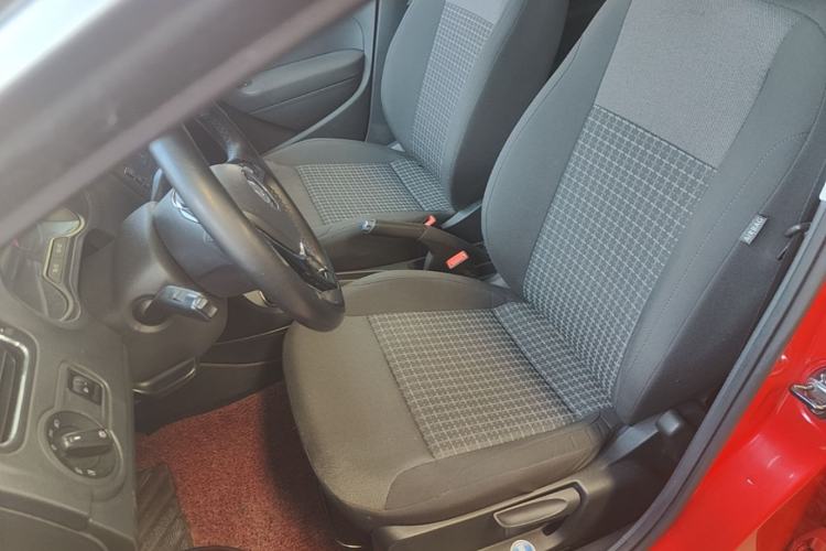 Used Volkswagen Polo 2016 1.6L Automatic Comfort Model Left Front Seat