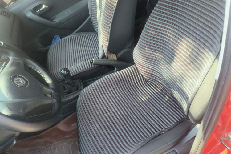 Used Volkswagen Polo 2016 1.4L Manual Fashion Model Left Front Seat